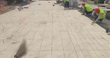 双鸭山黄金麻荔枝面地铺案例