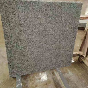 双鸭山 芝麻白光面900*900，高地铁标准