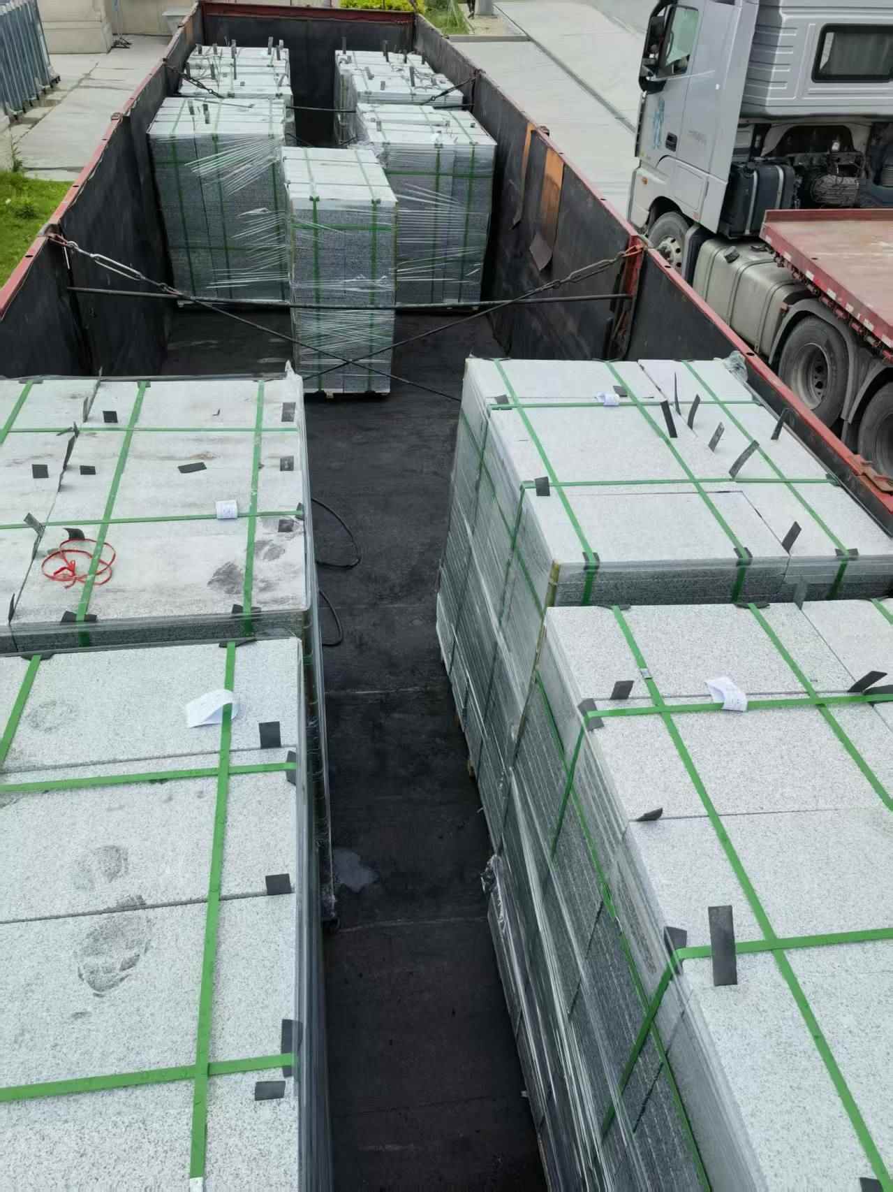 双鸭山 芝麻白3公分火烧成品-发货