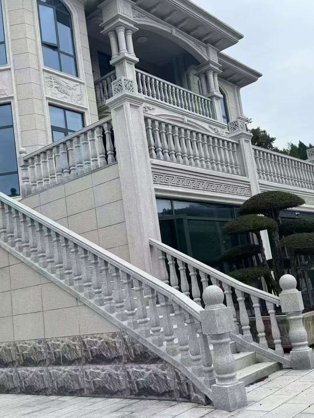 双鸭山 芝麻白别墅，栏杆