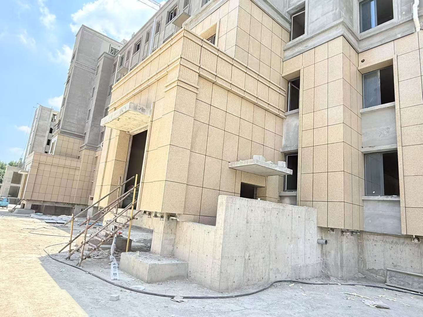双鸭山 黄金麻干挂，工地实拍