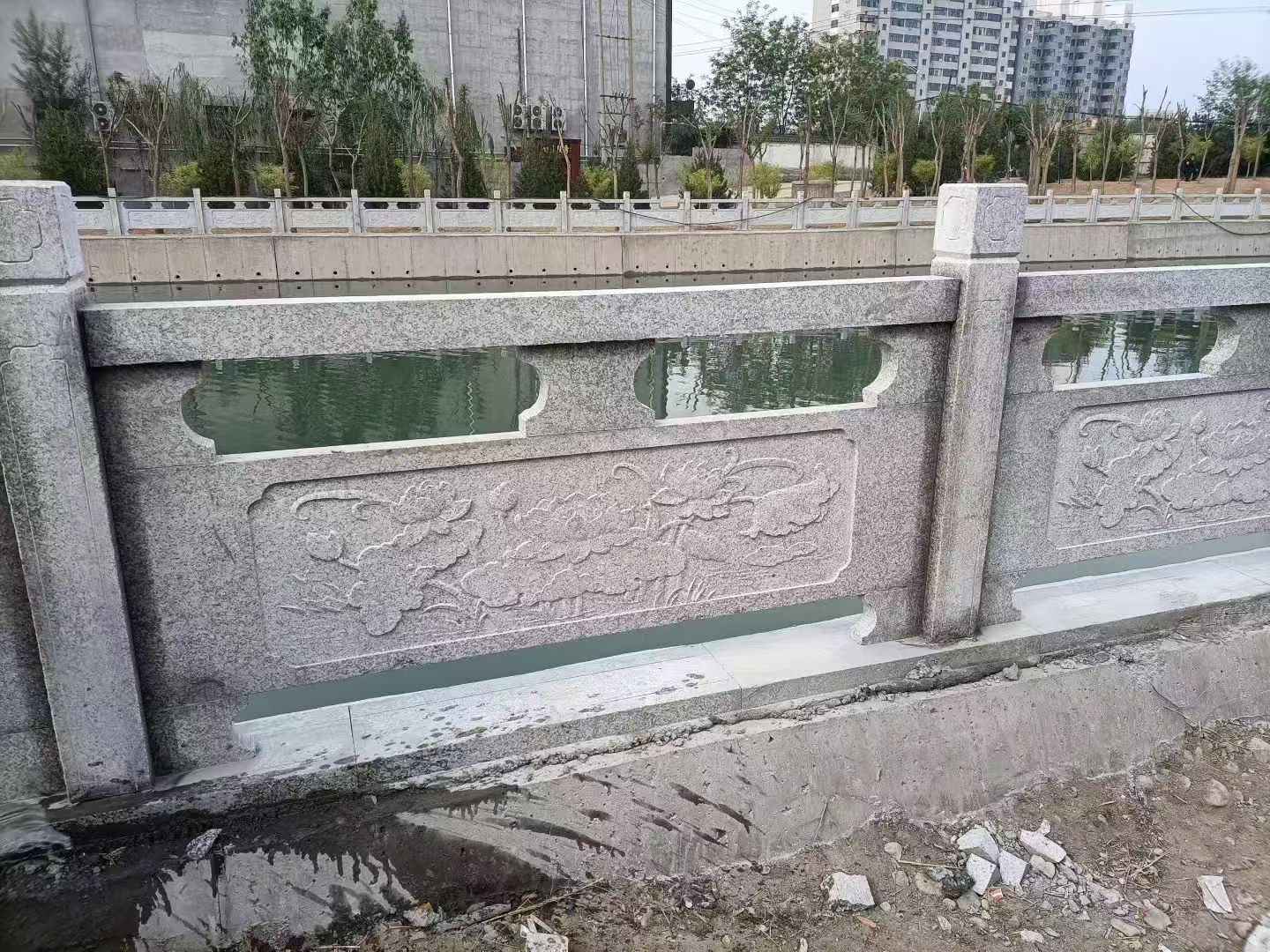 双鸭山 芙蓉白大花桥梁、河道，石材栏杆、围栏、护栏