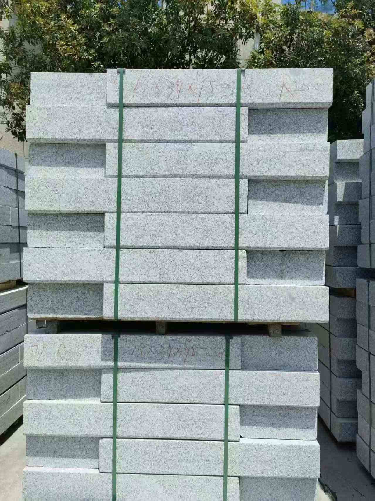 双鸭山 路沿石、路缘石、路侧石、路牙石、马路牙子